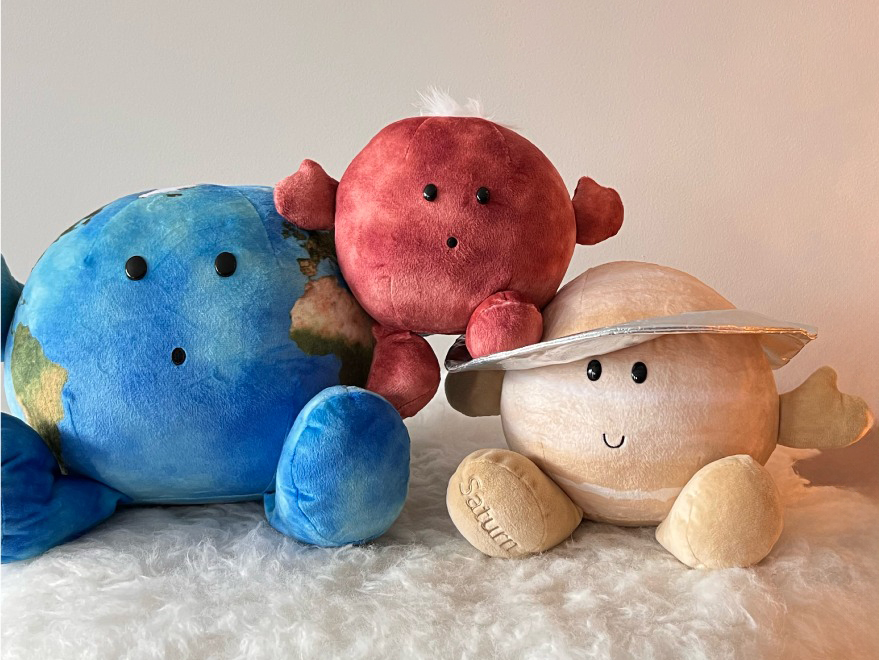 Saturn Celestial Buddies — maskotka z kolekcji