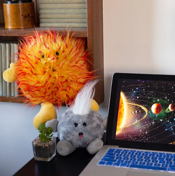 Pluszowa Kometa Celestial Buddies i Słońce — zestaw