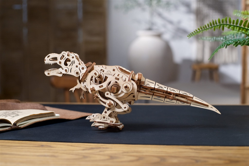 Model T-Rexa Ugears – realistyczny ruch ogona