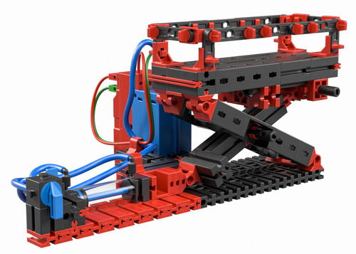  Strong Pneumatic - model koparki z napędem pneumatycznym dla dziewięciolatka